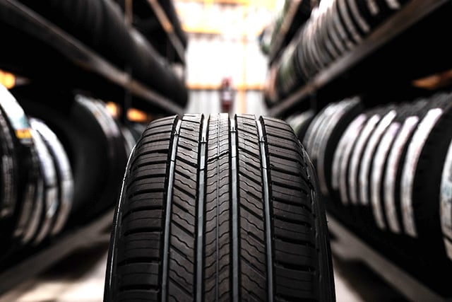 RENN-services-tire-repair-1-1